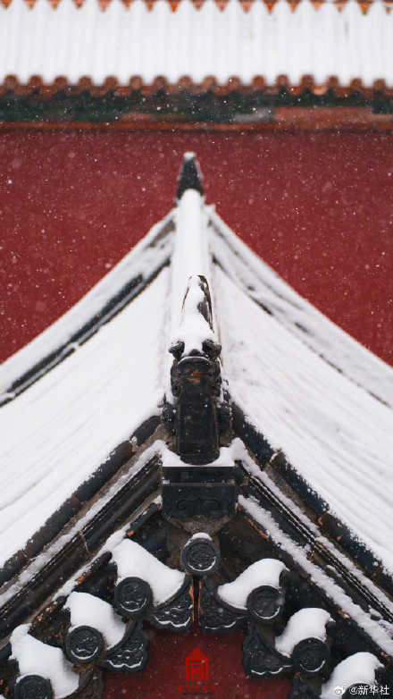 故宫红墙白雪壁纸上新了 故宫红墙白雪壁纸上新了