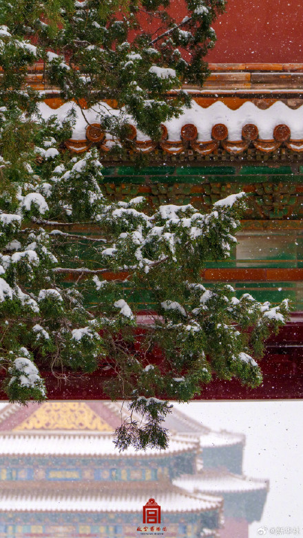 故宫红墙白雪壁纸上新了 故宫红墙白雪壁纸上新了