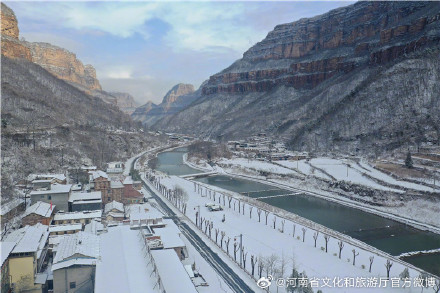 雪后太行大峡谷银装素裹 美景如画