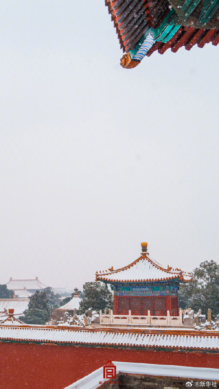 故宫红墙白雪壁纸上新了 故宫红墙白雪壁纸上新了