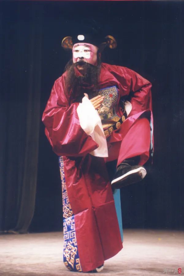 痛别!国家一级演员离世,曾创造连演38天、场场爆满的空前盛况 痛别!国家一级演员离世,曾创造连演38天、场场爆满的空前盛况