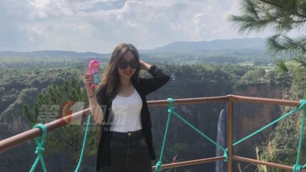 27岁女孩意外离世,爸爸这样“复活”女儿!网友看哭:瞬间被治愈…… 27岁女孩意外离世,爸爸这样“复活”女儿!网友看哭:瞬间被治愈……