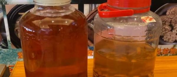 泡了两年药酒的海马，竟是塑料！男子崩溃：喝光才发现