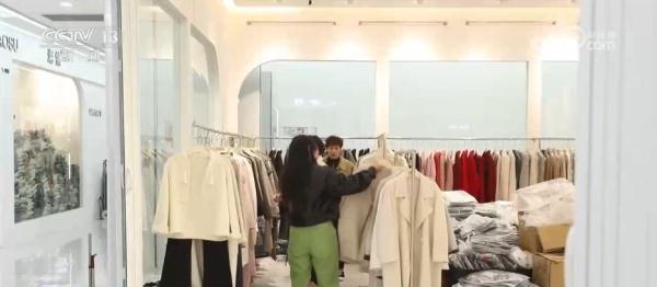 “直播+”赋能实体经济 新业态新场景开辟新领域“新赛道” “直播+”赋能实体经济 新业态新场景开辟新领域“新赛道”