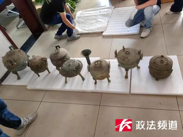 文物贩子长沙落网，7件国家级文物全追回