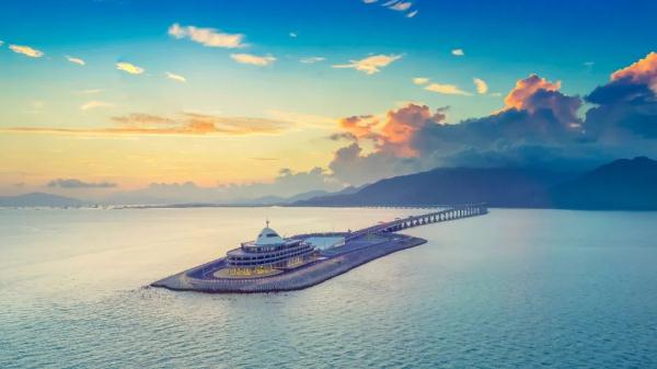 港珠澳大桥游今日开通!打卡攻略来了! 港珠澳大桥游今日开通!打卡攻略来了!