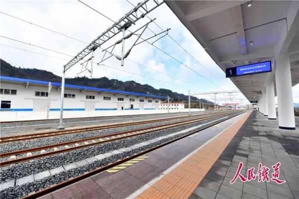 即将开通运营！这条铁路值得关注