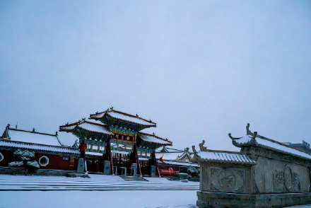 雪落中原绘成一幅幅国画