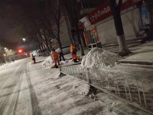 雪还没下完！雪后冷到发紫！沈阳开启“大风+速冻模式”！