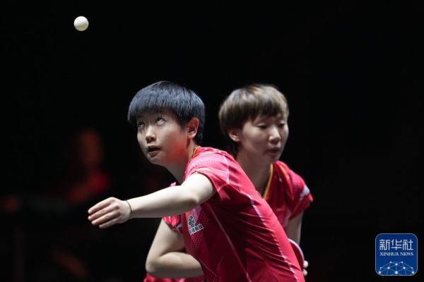 Table Tennis | ｜WTT Women's Finals: Chen Xingtong, Wang Yidi and Manyu Wang/Sun Yingsha advanced to the semi-finals.