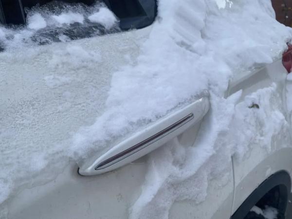 车被冻住怎么办？小心一招毁车！