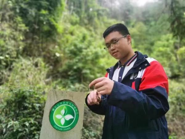 这位男孩“不得了”！近十年发现18个重庆物种新记录