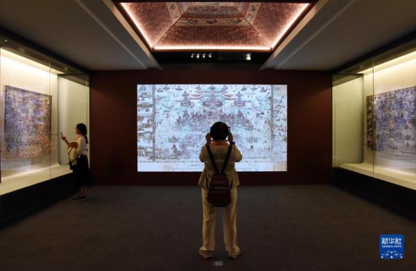 “丝路光华——敦煌石窟艺术特展”在高雄开展