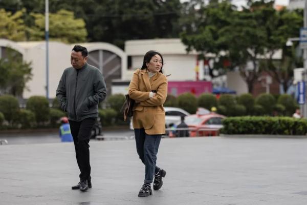 “王炸级”寒潮登场！广东加入看雪群聊，一夜短袖变羽绒，但最冷还不是今天……