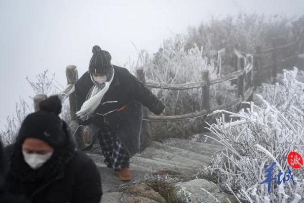 真的实现了!广东下雪了! 真的实现了!广东下雪了!