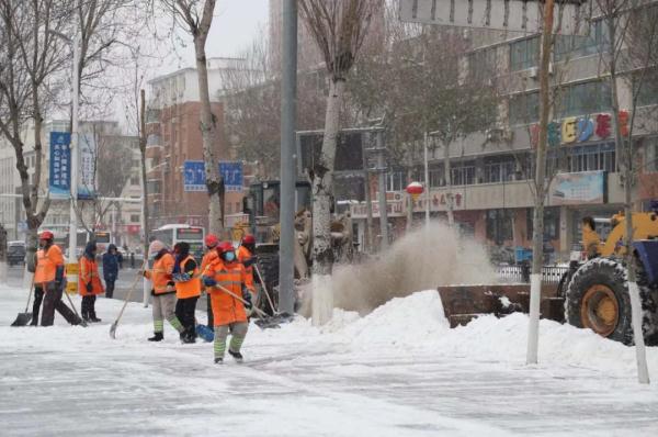 沈阳地区绕城高速、机场高速小型车辆恢复通行！风雪中，沈阳这一幕……