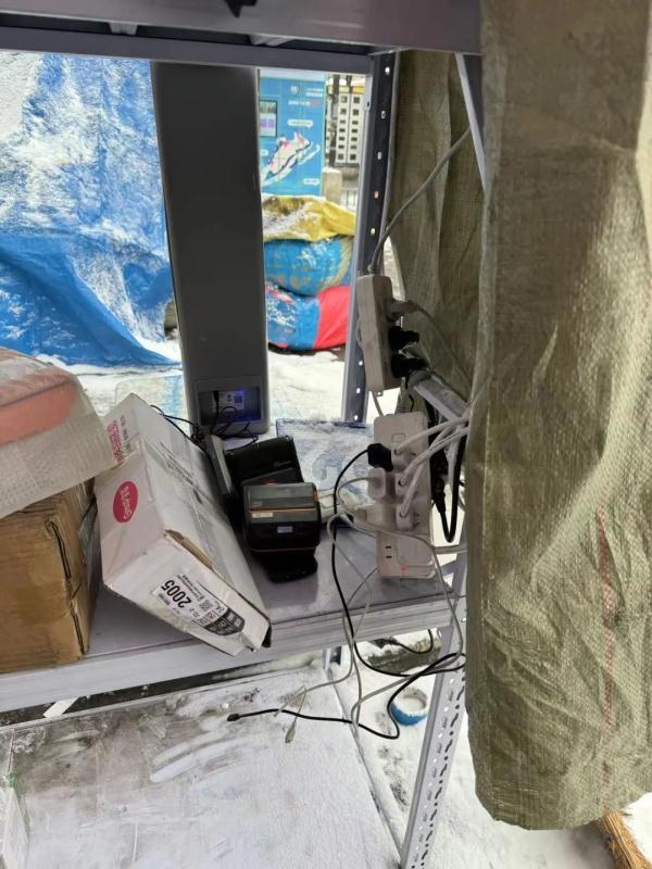 高校快递“最后一公里”困境如何破局？