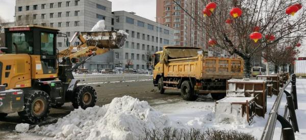 沈阳地区绕城高速、机场高速小型车辆恢复通行！风雪中，沈阳这一幕……