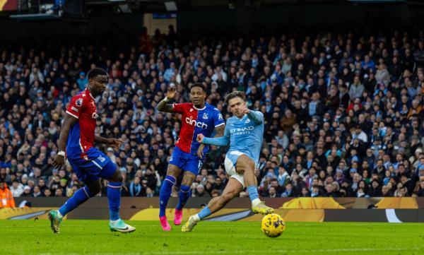 国际足球丨英超综合:曼城遭绝平 切尔西胜“副班长” 国际足球丨英超综合:曼城遭绝平 切尔西胜“副班长”