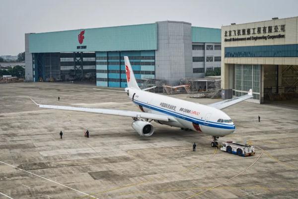 国内首架，在蓉交付！