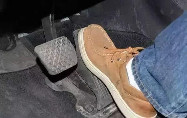 道路结冰预警,未来24小时,昭通7地需注意 道路结冰预警,未来24小时,昭通7地需注意