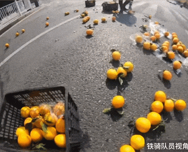 长沙街头这一幕，被“偷拍”了！