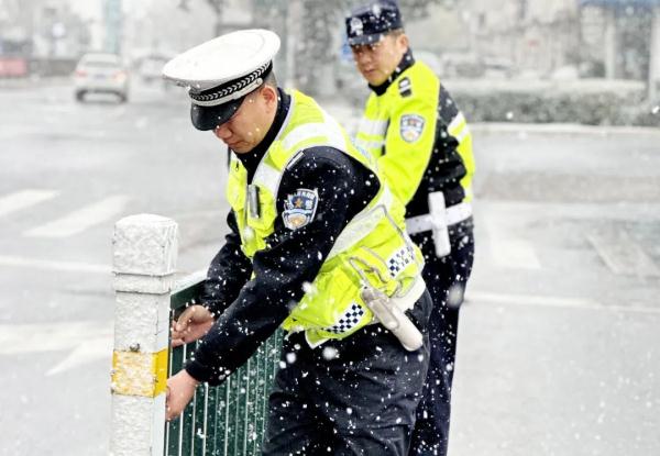 限行、停航！常州的雪，还要下！
