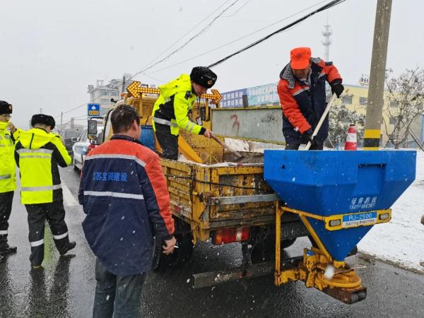 限行、停航！常州的雪，还要下！