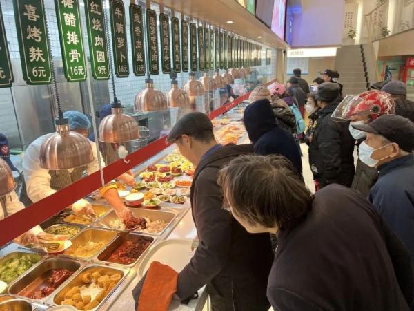 “物美”“价廉”“多元”，这家长者食堂不简单