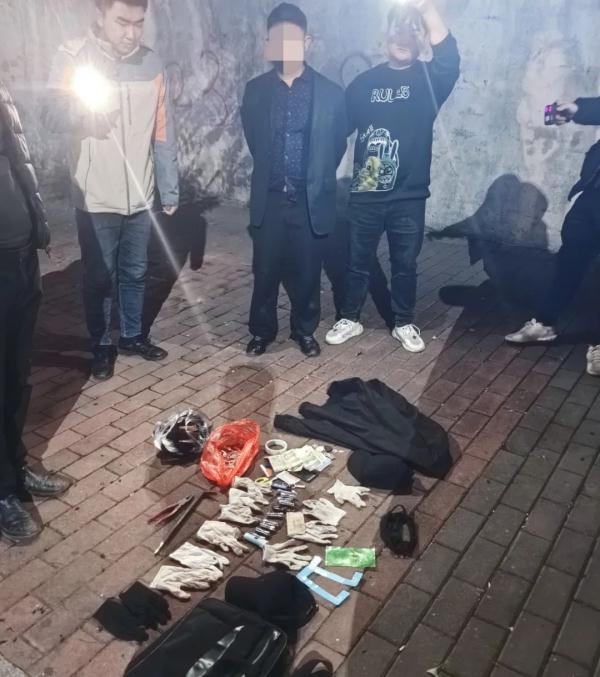 流窜作案专偷红白喜事礼金,冷水江公安突出“主防”效能现案速破 流窜作案专偷红白喜事礼金,冷水江公安突出“主防”效能现案速破