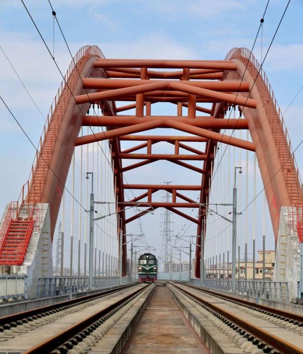 佛山⇋广州南站20分钟内可达!春节前开通 佛山⇋广州南站20分钟内可达!春节前开通