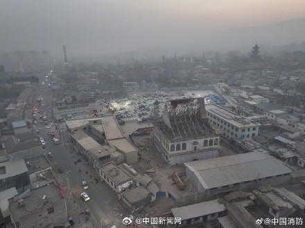 航拍积石山地震震中画面