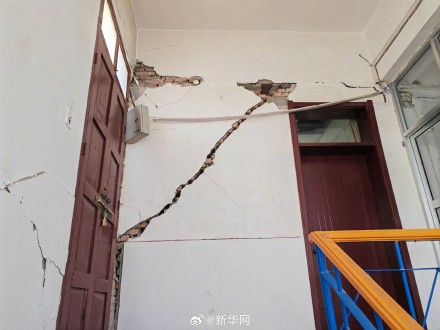 甘肃积石山6.2级地震现场实拍 甘肃积石山6.2级地震现场实拍