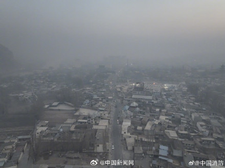 航拍积石山地震震中画面