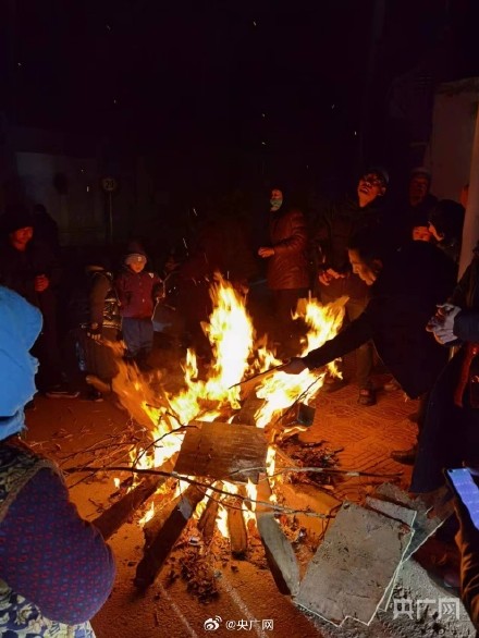 地震已致青海循化县部分村庄断电