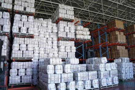 物资正在路上!全国与地方援助物资正运往震区 物资正在路上!全国与地方援助物资正运往震区