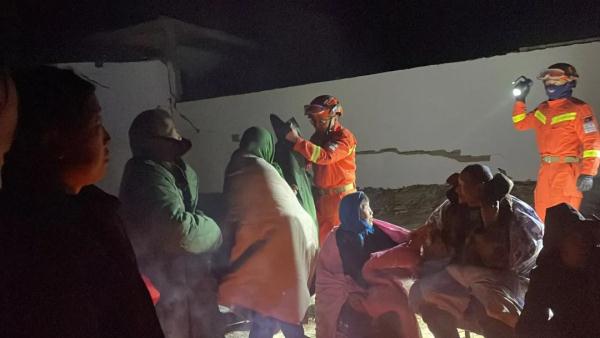 运-20出动!救援持续! 运-20出动!救援持续!