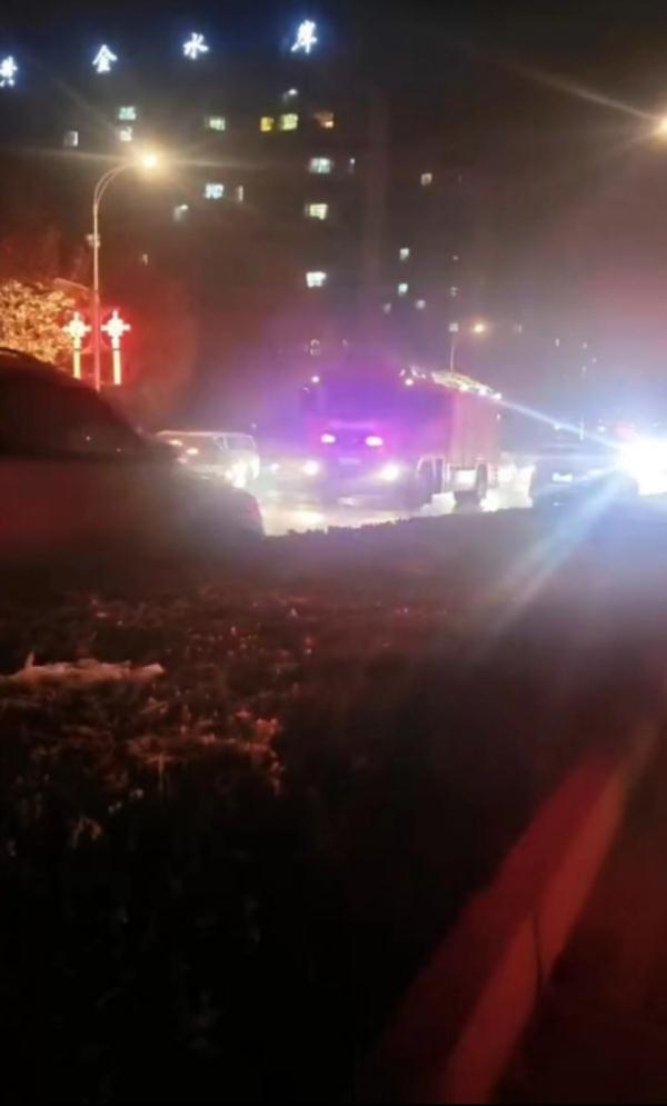 甘肃临夏州积石山县发生6.2级地震,亲历者讲述:亲戚里有老人和小孩去世 甘肃临夏州积石山县发生6.2级地震,亲历者讲述:亲戚里有老人和小孩去世