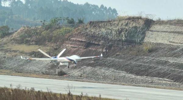 翼龍無人機已抵達積石山縣實時回傳災區現場畫面