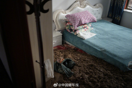 多图直击青海民和县金田村清淤搜救现场