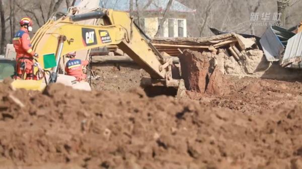 地震引发砂涌!青海两村被淤泥包围,多人失联!专家分析研判 地震引发砂涌!青海两村被淤泥包围,多人失联!专家分析研判