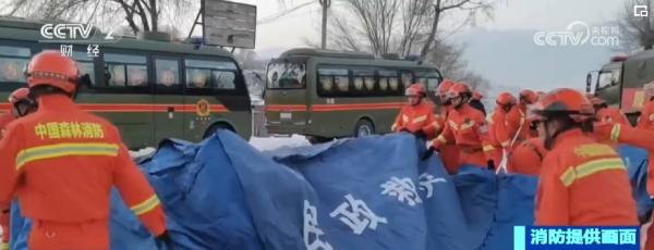 多方力量驰援灾区 受灾群众得到妥善安置 多方力量驰援灾区 受灾群众得到妥善安置