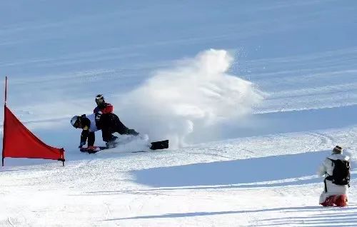 三成伤者致残,多为初学者,滑雪碰撞引纠纷—— 三成伤者致残,多为初学者,滑雪碰撞引纠纷——