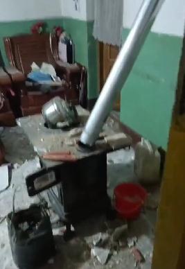 积石山地震已致127人遇难!家在震中的甘肃女孩:亲戚中有小孩老人去世 积石山地震已致127人遇难!家在震中的甘肃女孩:亲戚中有小孩老人去世