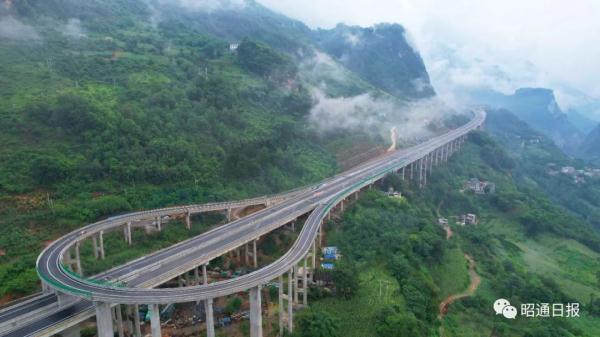 都香高速公路昭通段12月29日全线通车！