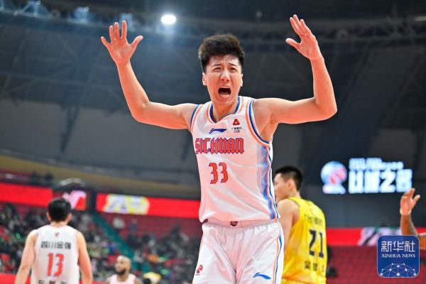 CBA常规赛 | 吉林九台农商银行胜四川金强 CBA常规赛 | 吉林九台农商银行胜四川金强