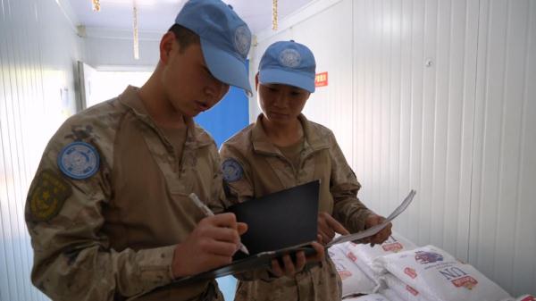 中国第十批赴南苏丹(朱巴)维和步兵营完成轮换交接 中国第十批赴南苏丹(朱巴)维和步兵营完成轮换交接