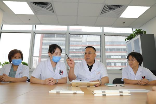 北京市政协委员、北京朝阳医院卢长林教授—浅谈我国心肾综合征的病因诊疗 北京市政协委员、北京朝阳医院卢长林教授—浅谈我国心肾综合征的病因诊疗