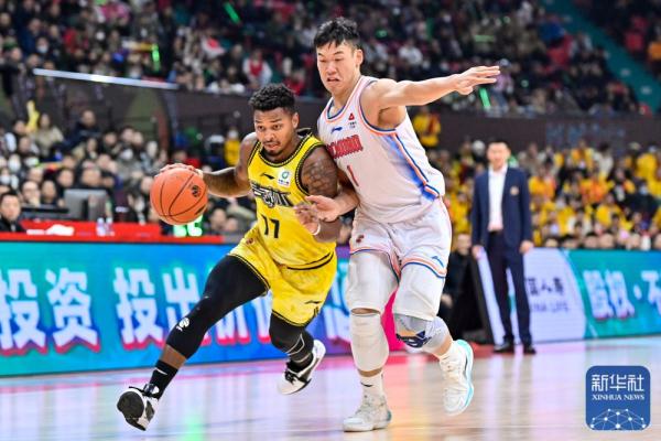 CBA常规赛 | 吉林九台农商银行胜四川金强 CBA常规赛 | 吉林九台农商银行胜四川金强