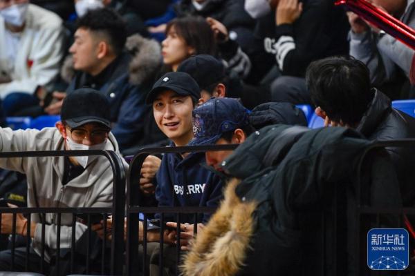 CBA常规赛 | 吉林九台农商银行胜四川金强 CBA常规赛 | 吉林九台农商银行胜四川金强